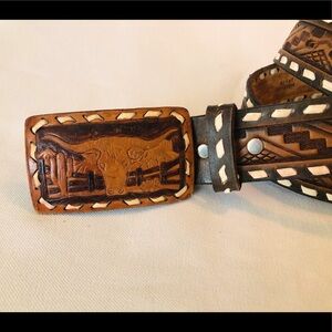 LEATHER BELT BUCKLE BROWN BULL COW HORNS 3 1/2” x 2” VINTAGE UNISEX HANDMADE
